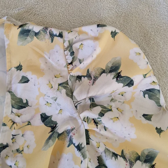 White Fox Sz S Crop long sleeve top - Picture 5 of 7